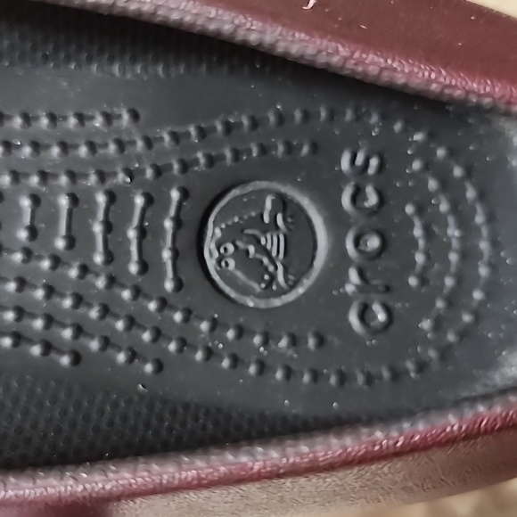 Crocs at work bergandy ballet flats size 8 - Picture 5 of 6
